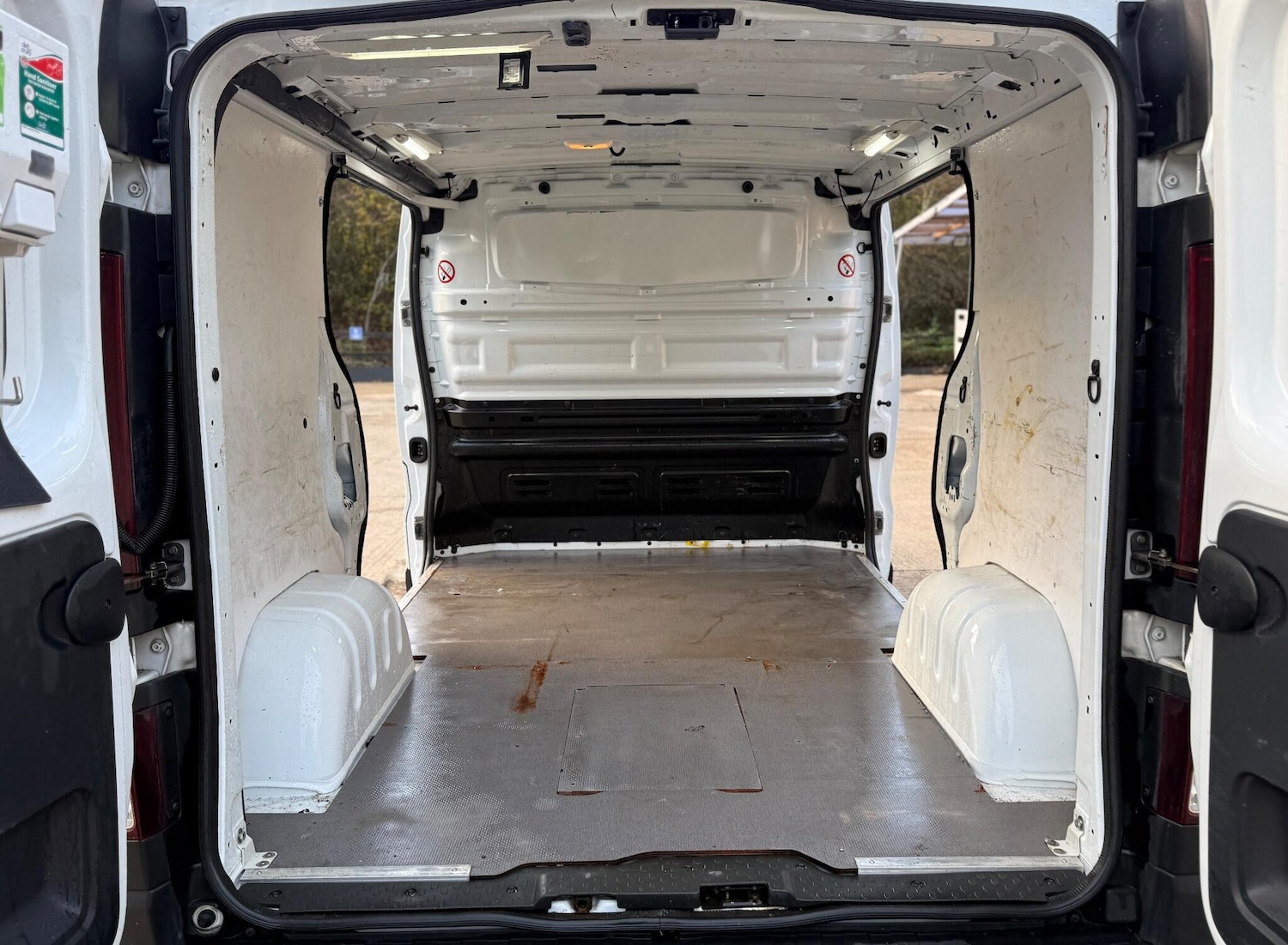 Used Vauxhall Vivaro 2016 for sale - 76453663: Photo 19