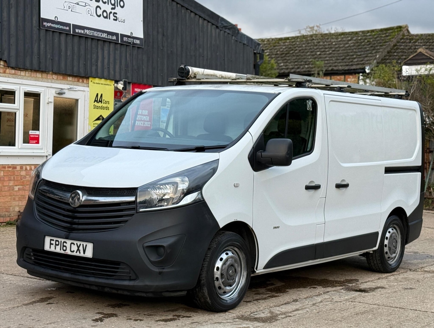 Used Vauxhall Vivaro 2016 for sale - 76453663: Photo 5