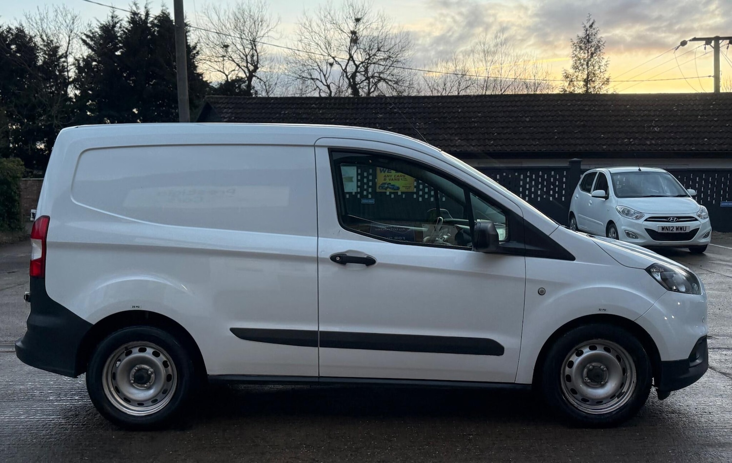 Used Ford Transit Courier 2020 for sale - 77128691: Photo 12