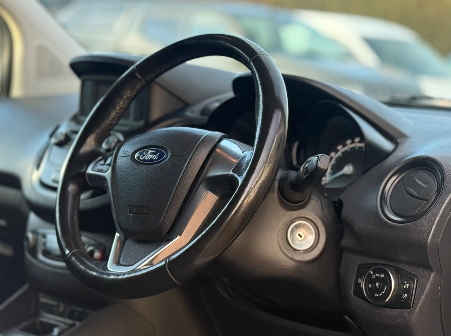 Used Ford Transit Courier 2020 for sale - 77128691: Photo 16