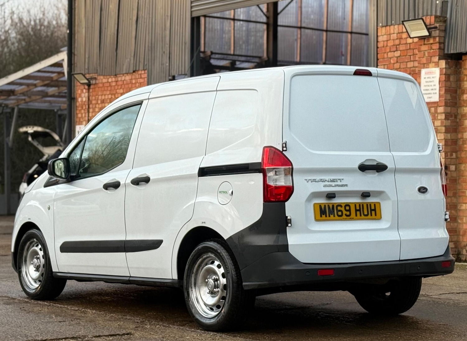Used Ford Transit Courier 2020 for sale - 77128691: Photo 9