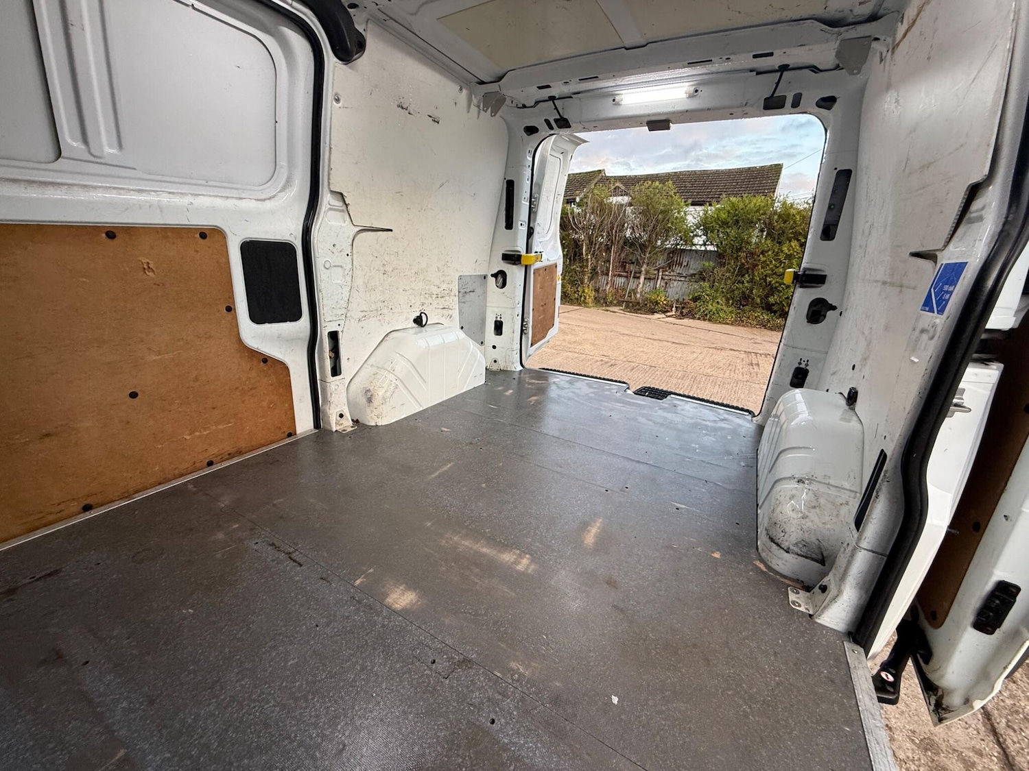 Used Ford Transit Custom 2016 for sale - 76453665: Photo 15