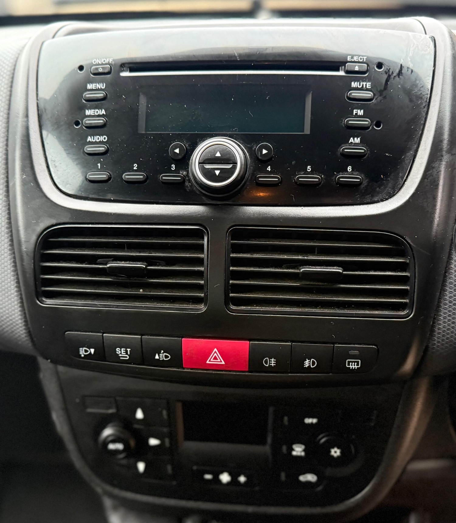 Used Fiat Doblo 2018 for sale - 77061736: Photo 23