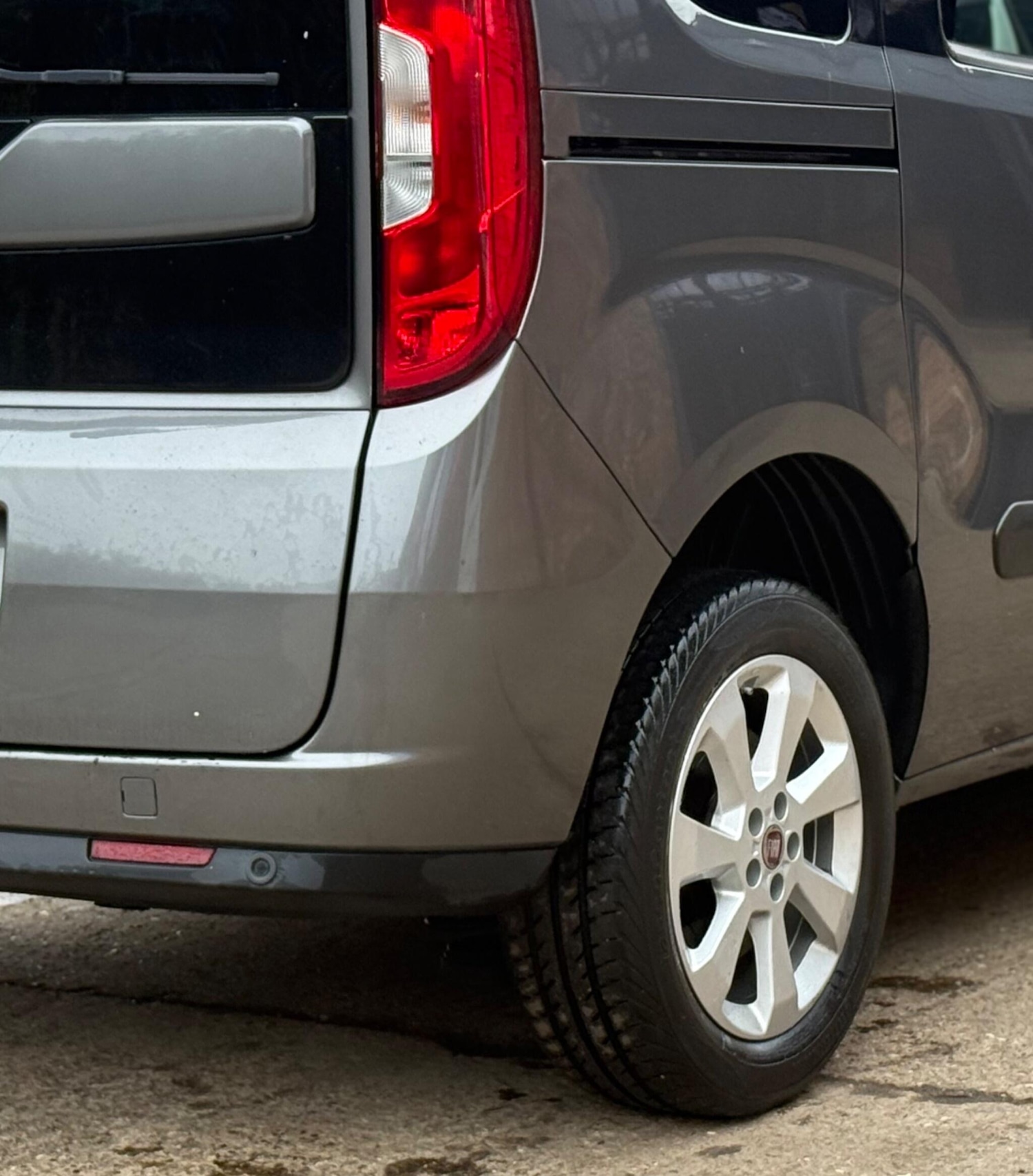 Used Fiat Doblo 2018 for sale - 77061736: Photo 33