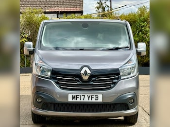 Used Renault Trafic 2017 for sale - 79575096: Photo