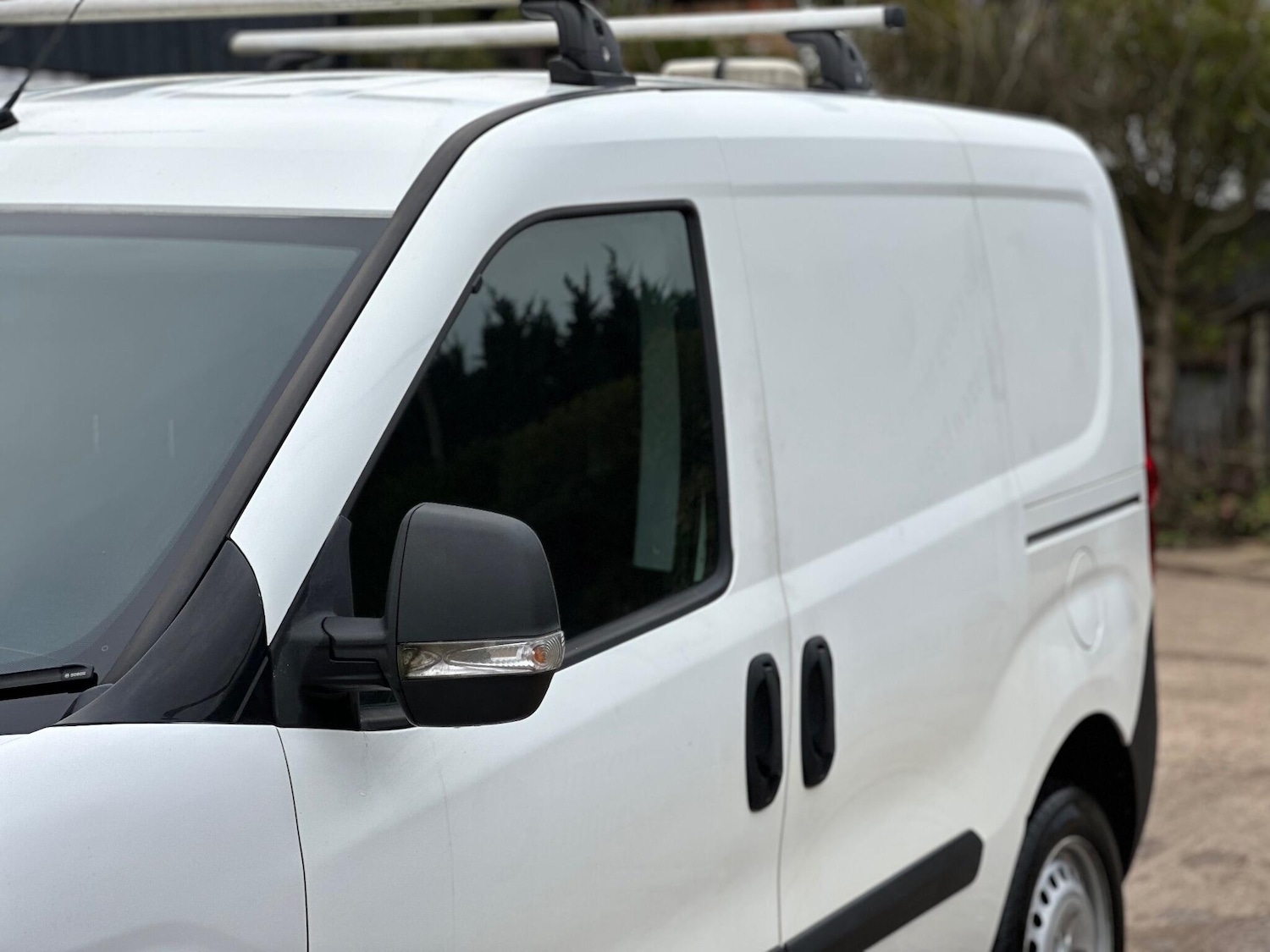 Used Vauxhall Combo 2013 for sale - 77056254: Photo 24