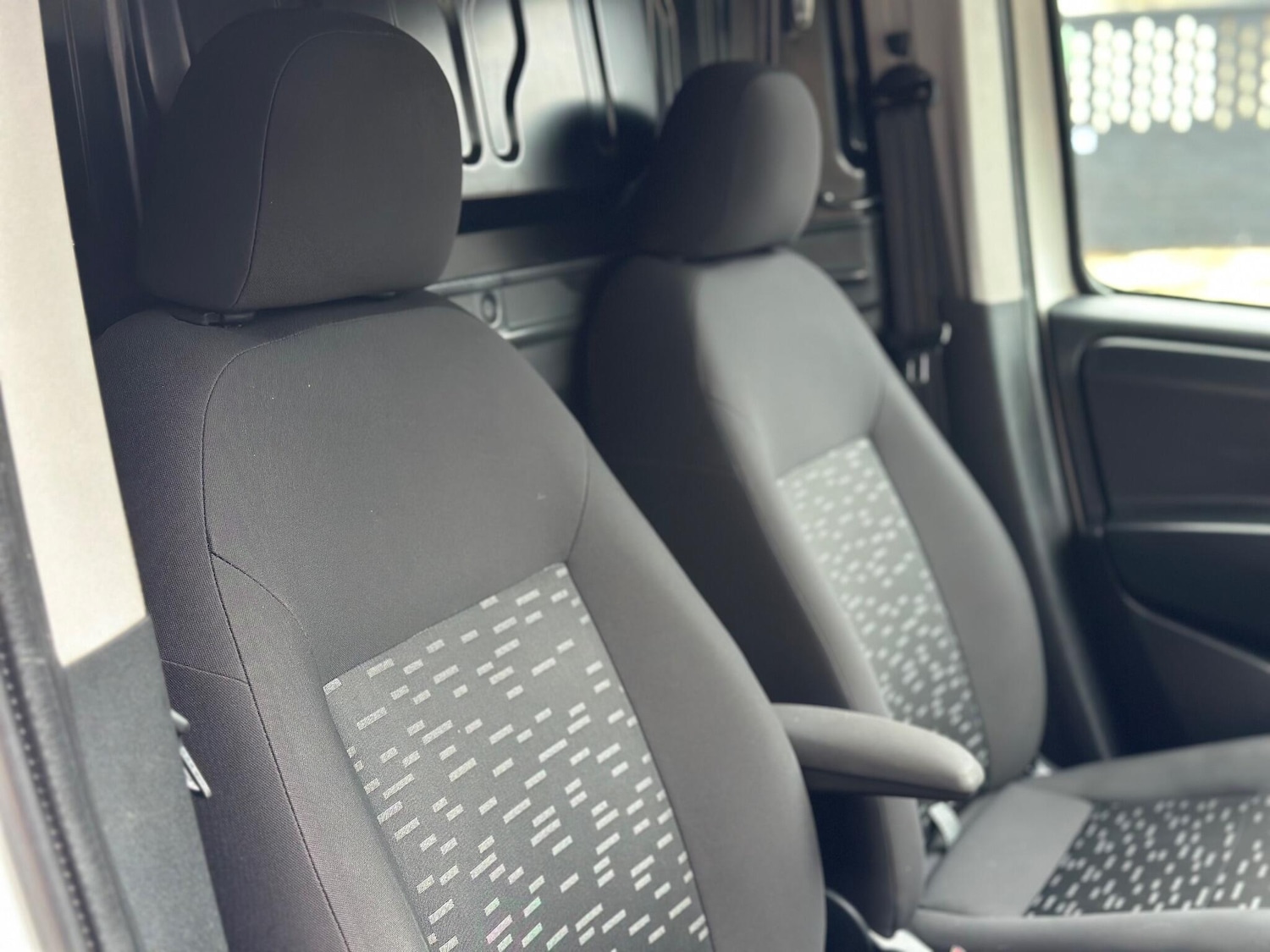 Used Vauxhall Combo 2013 for sale - 77056254: Photo 33