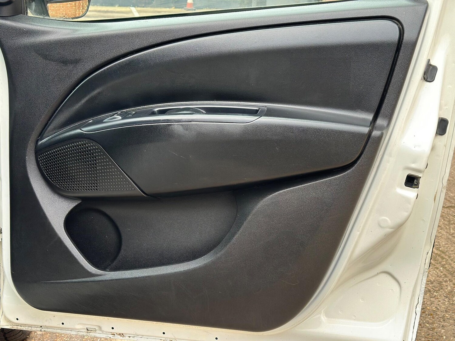 Used Vauxhall Combo 2013 for sale - 77056254: Photo 34