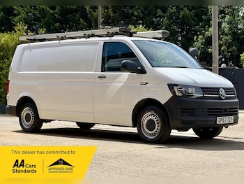 Used Volkswagen Transporter 2018 for sale - 79482757: Photo