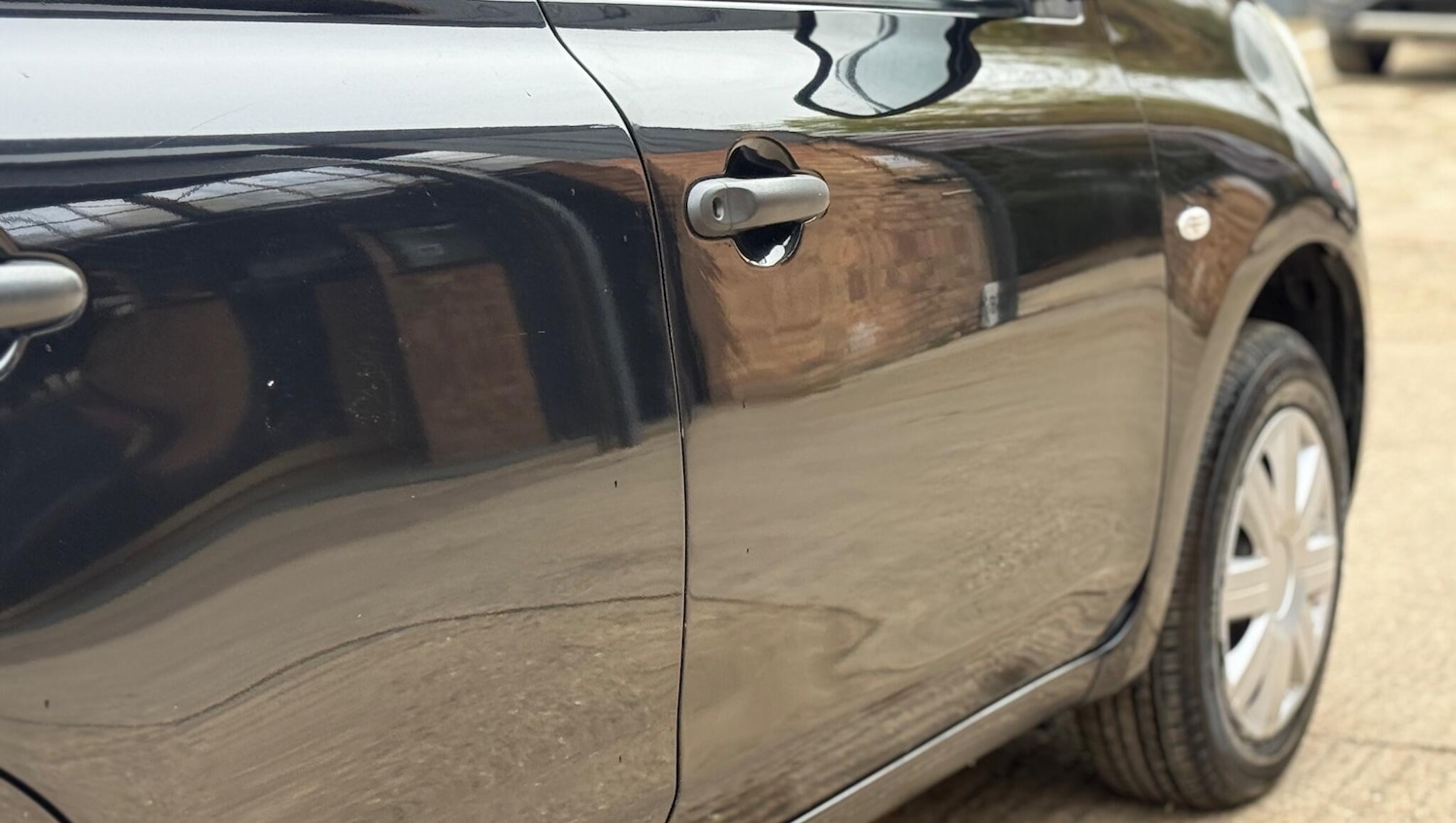 Used Nissan Micra 2016 for sale - 76416479: Photo 32