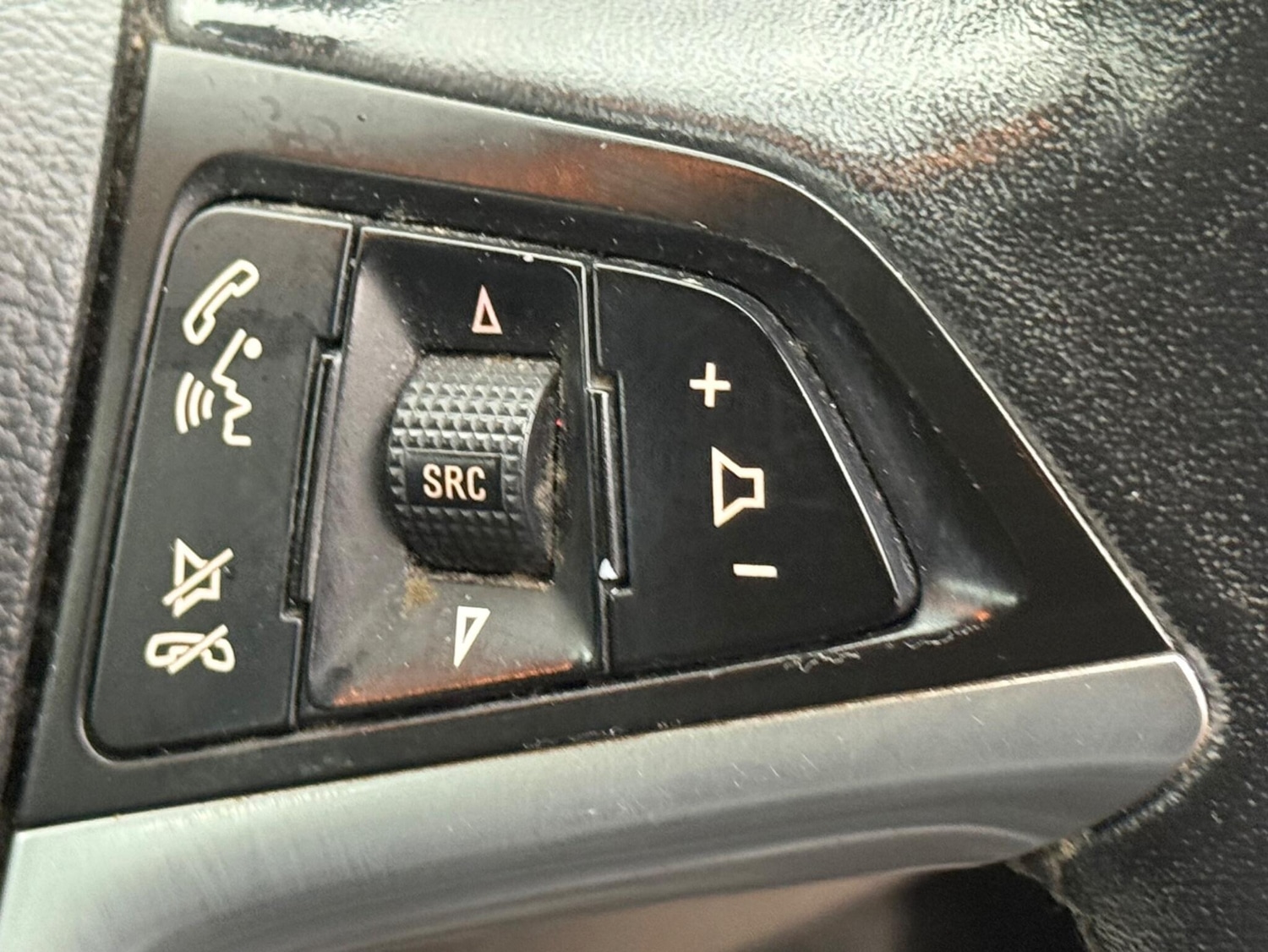 Used Vauxhall Astra 2013 for sale - 77636621: Photo 39