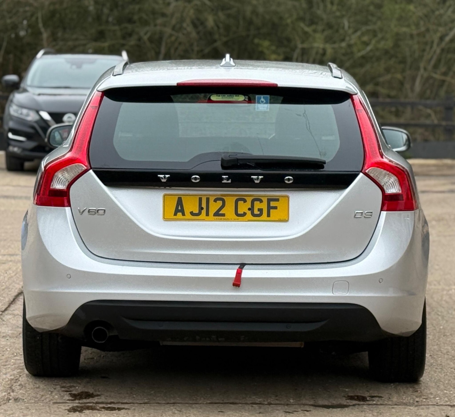 Used Volvo V60 2012 for sale - 77775297: Photo 10