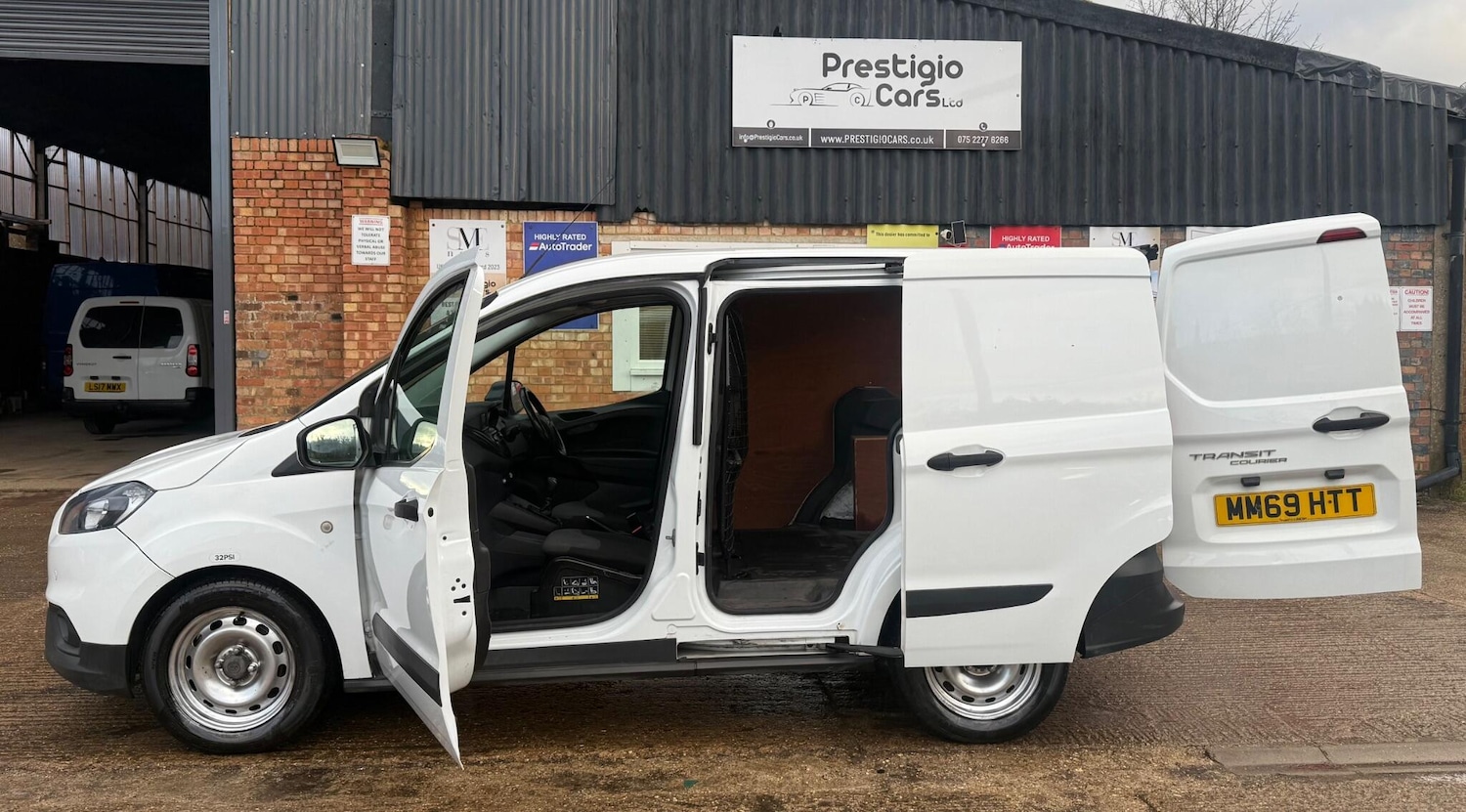 Used Ford Transit Courier 2020 for sale - 77355193: Photo 20