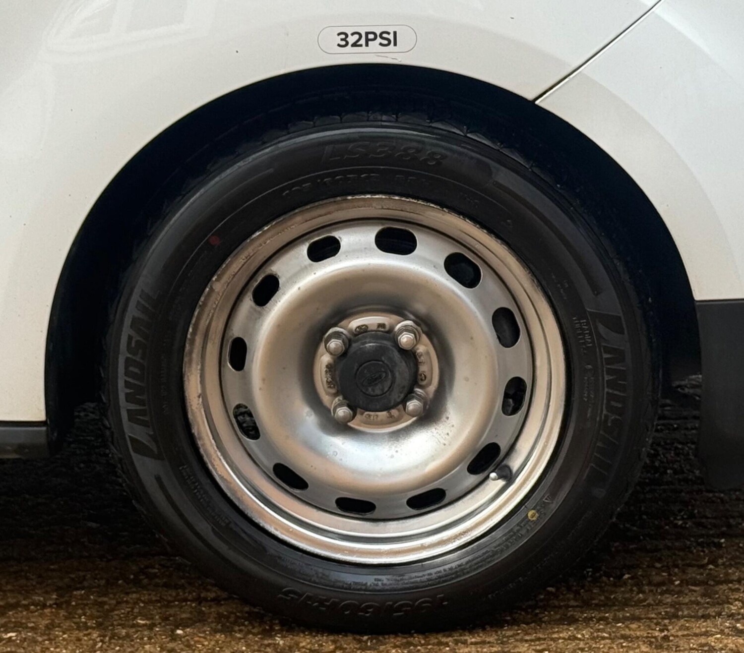 Used Ford Transit Courier 2020 for sale - 77355193: Photo 39