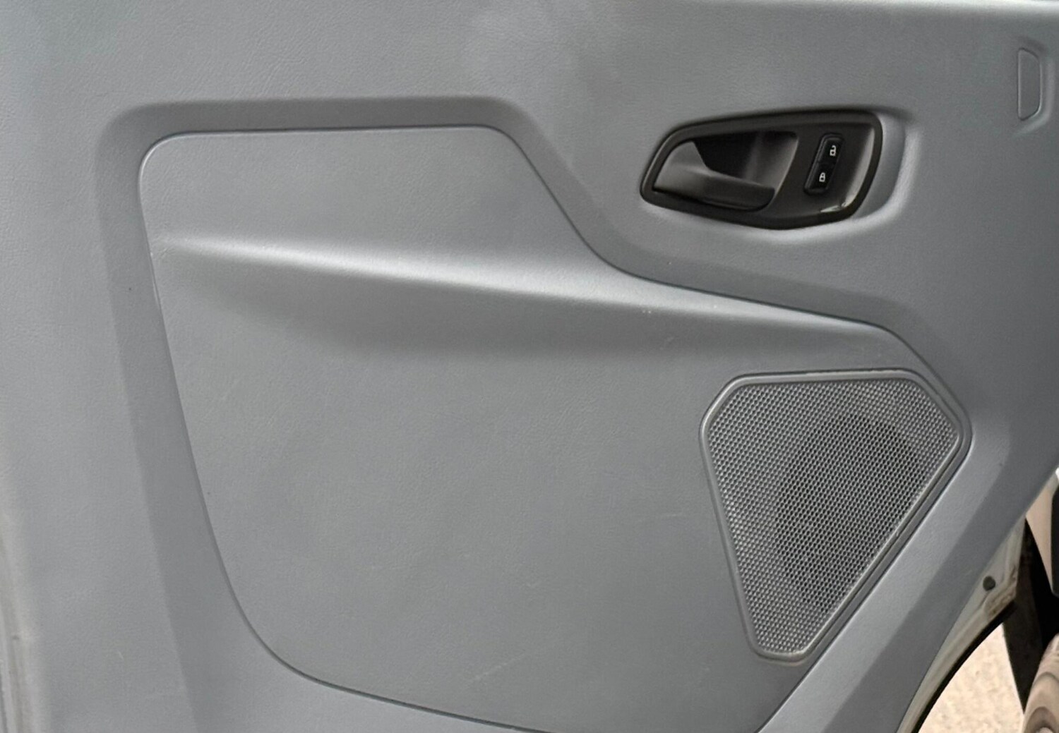 Used Ford Transit 2017 for sale - 76969078: Photo 17