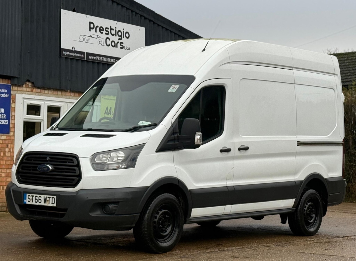 Used Ford Transit 2017 for sale - 76969078: Photo 5