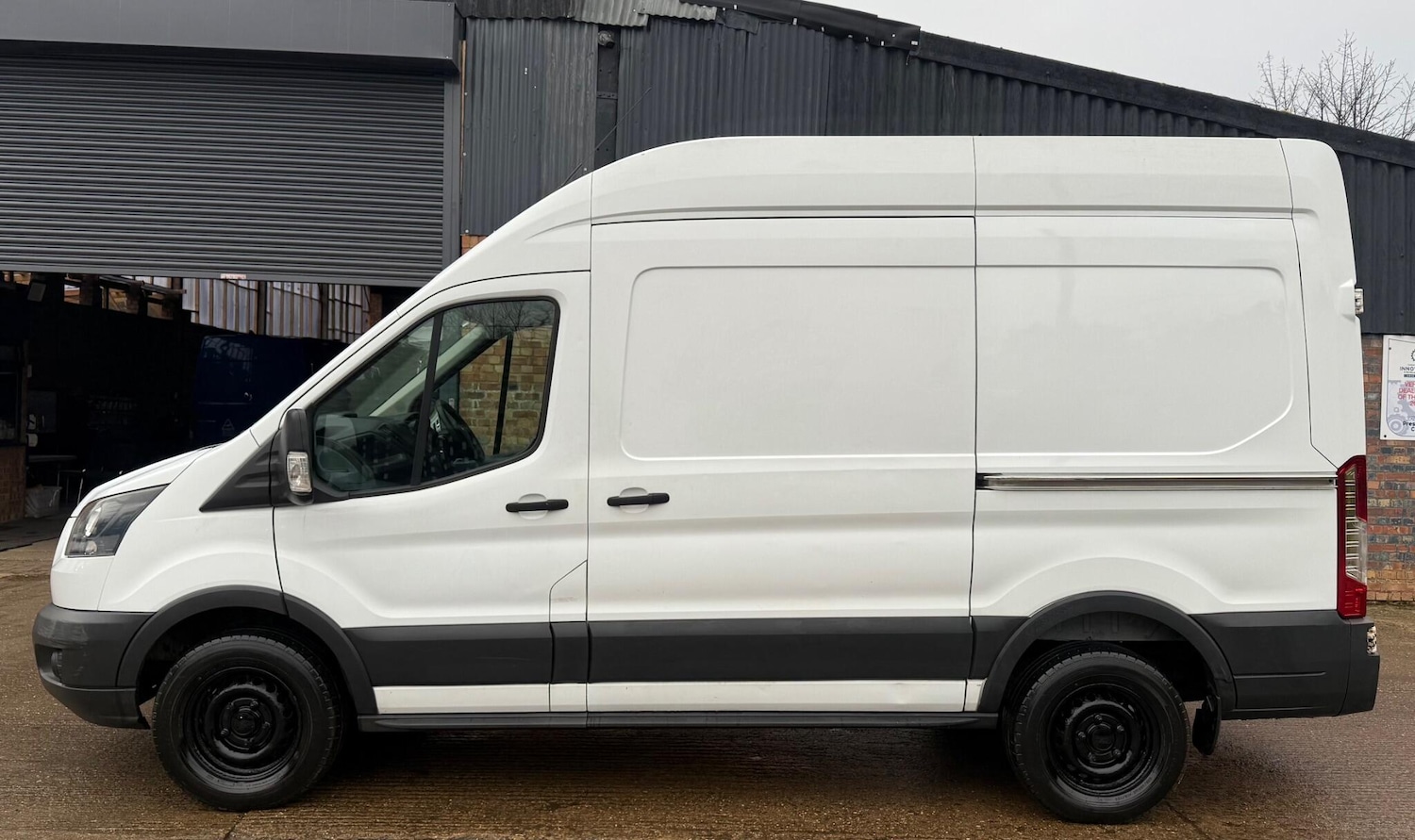 Used Ford Transit 2017 for sale - 76969078: Photo 7