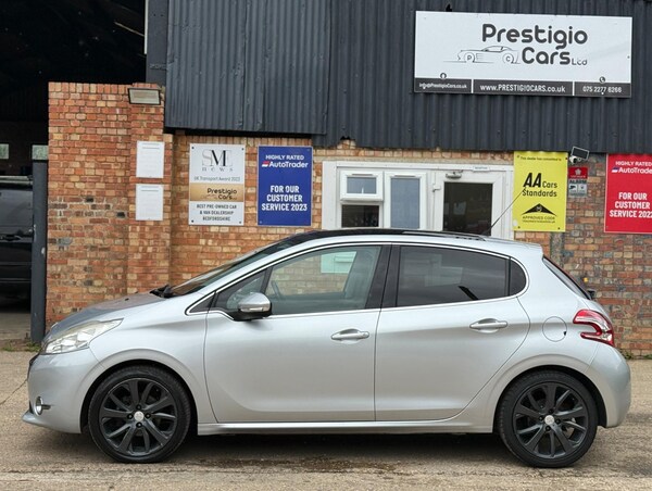 Used Peugeot 208 2012 for sale - 75244721: Photo 6