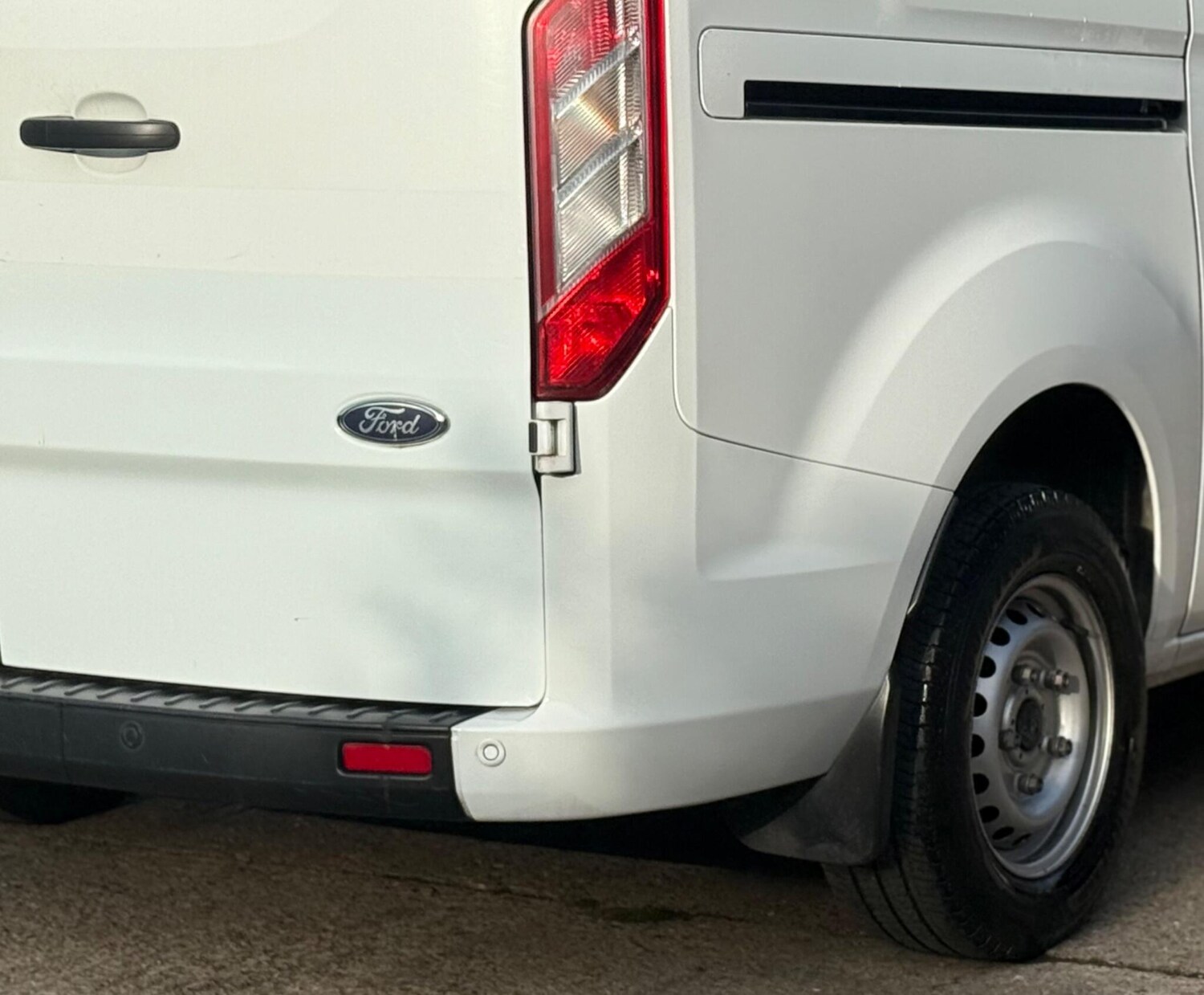 Used Ford Transit Custom 2021 for sale - 76070050: Photo 31