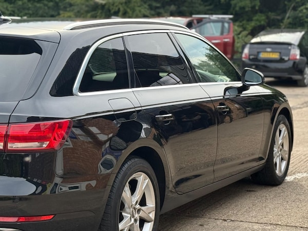 Used Audi A4 Avant 2017 for sale - 75266327: Photo 35