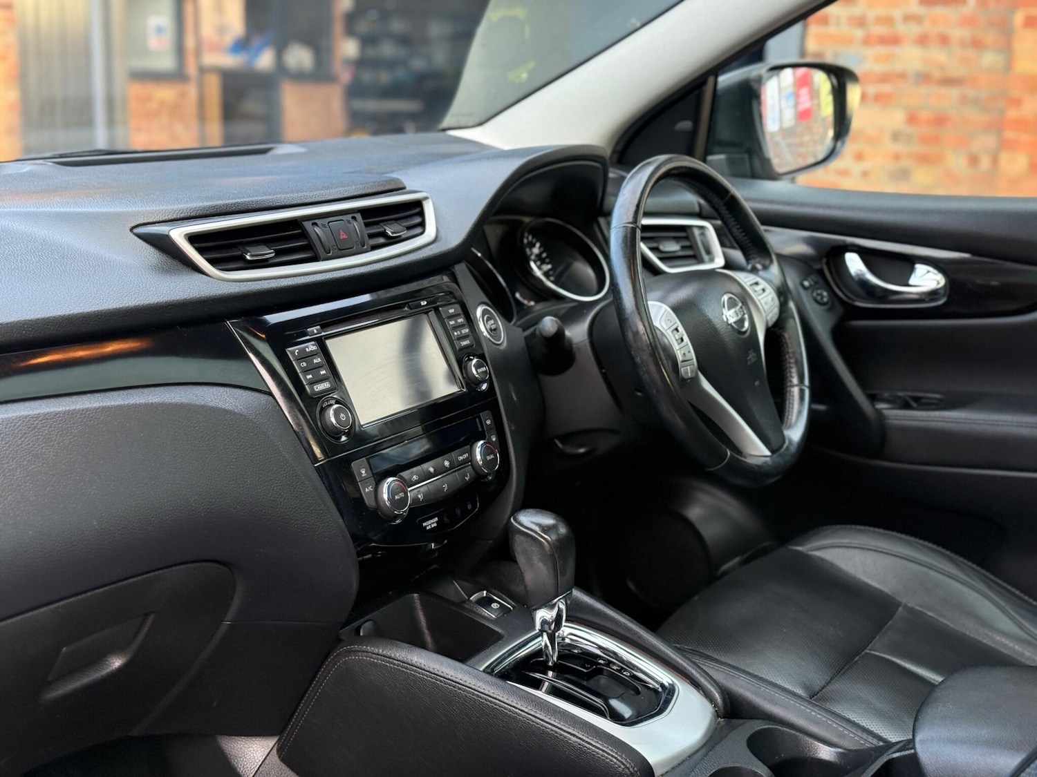 Used Nissan Qashqai 2014 for sale - 77392277: Photo 15