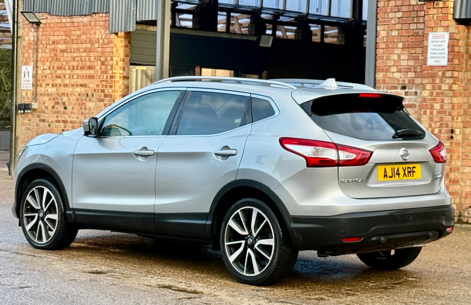 Used Nissan Qashqai 2014 for sale - 77392277: Photo 9