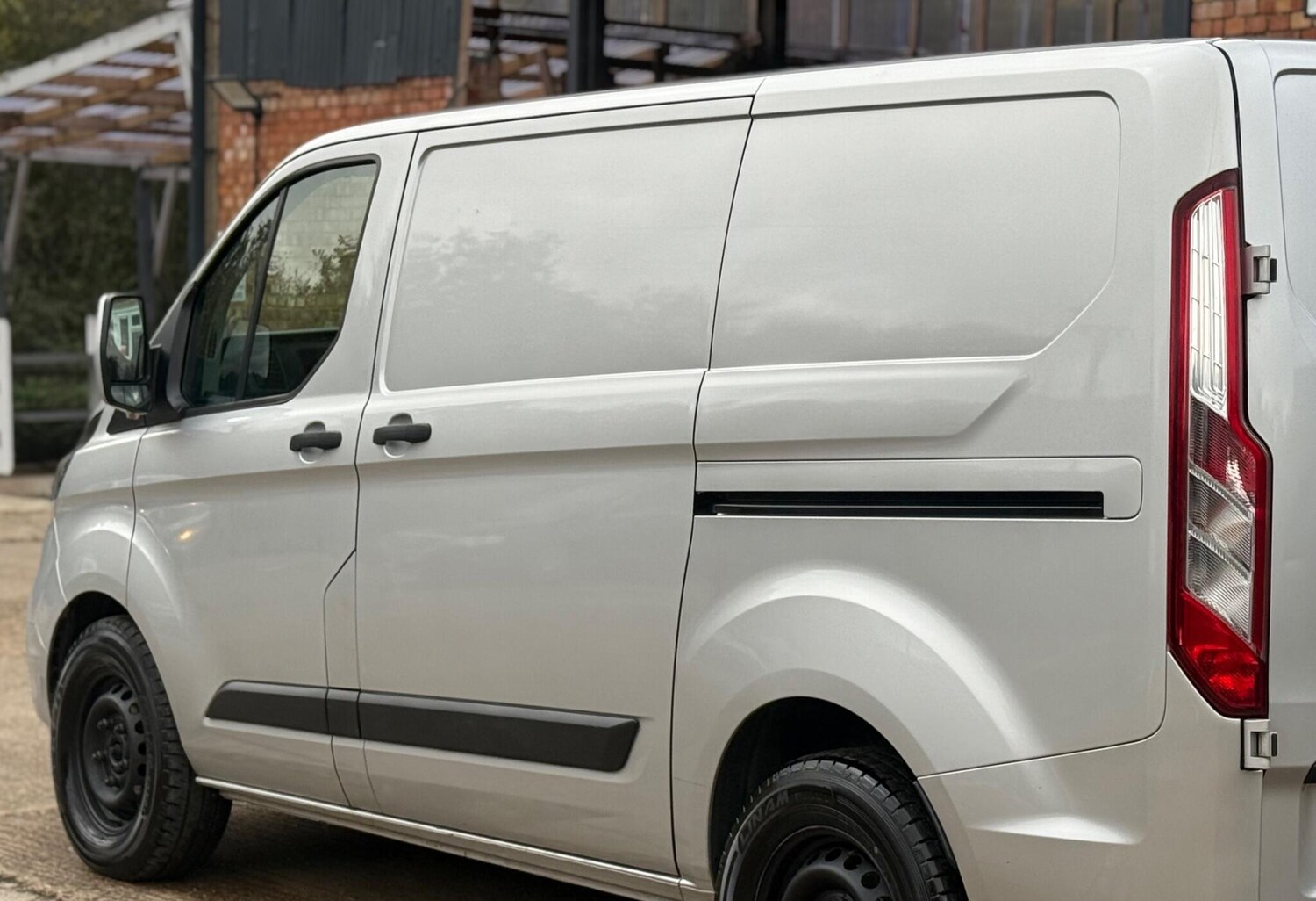 Used Ford Transit Custom 2020 for sale - 76449851: Photo 32