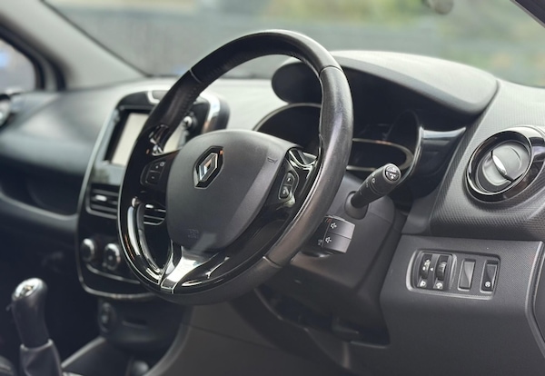 Used Renault Clio 2014 for sale - 76253181: Photo 13