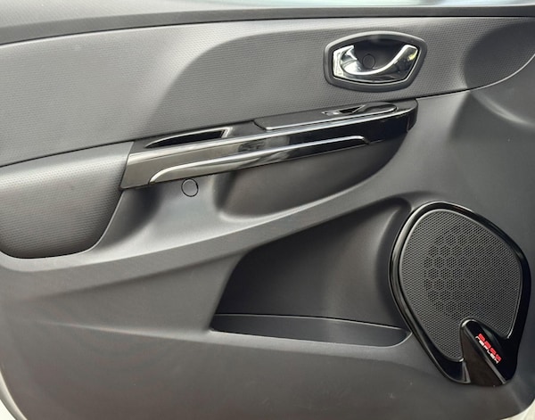 Used Renault Clio 2014 for sale - 76253181: Photo 18