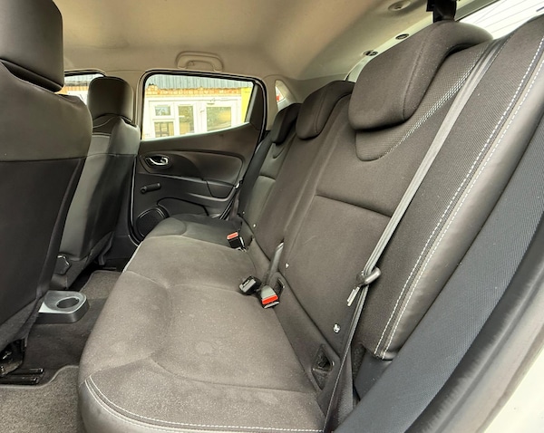 Used Renault Clio 2014 for sale - 76253181: Photo 19
