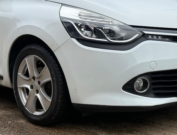 Used Renault Clio 2014 for sale - 76253181: Photo 26