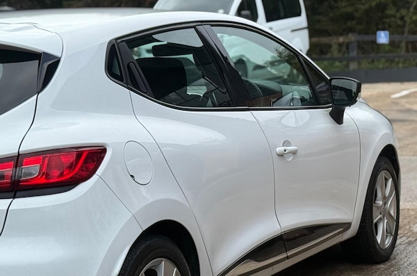 Used Renault Clio 2014 for sale - 76253181: Photo 36