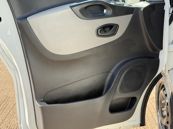 Used Renault Trafic 2019 for sale - 76120148: Photo 35