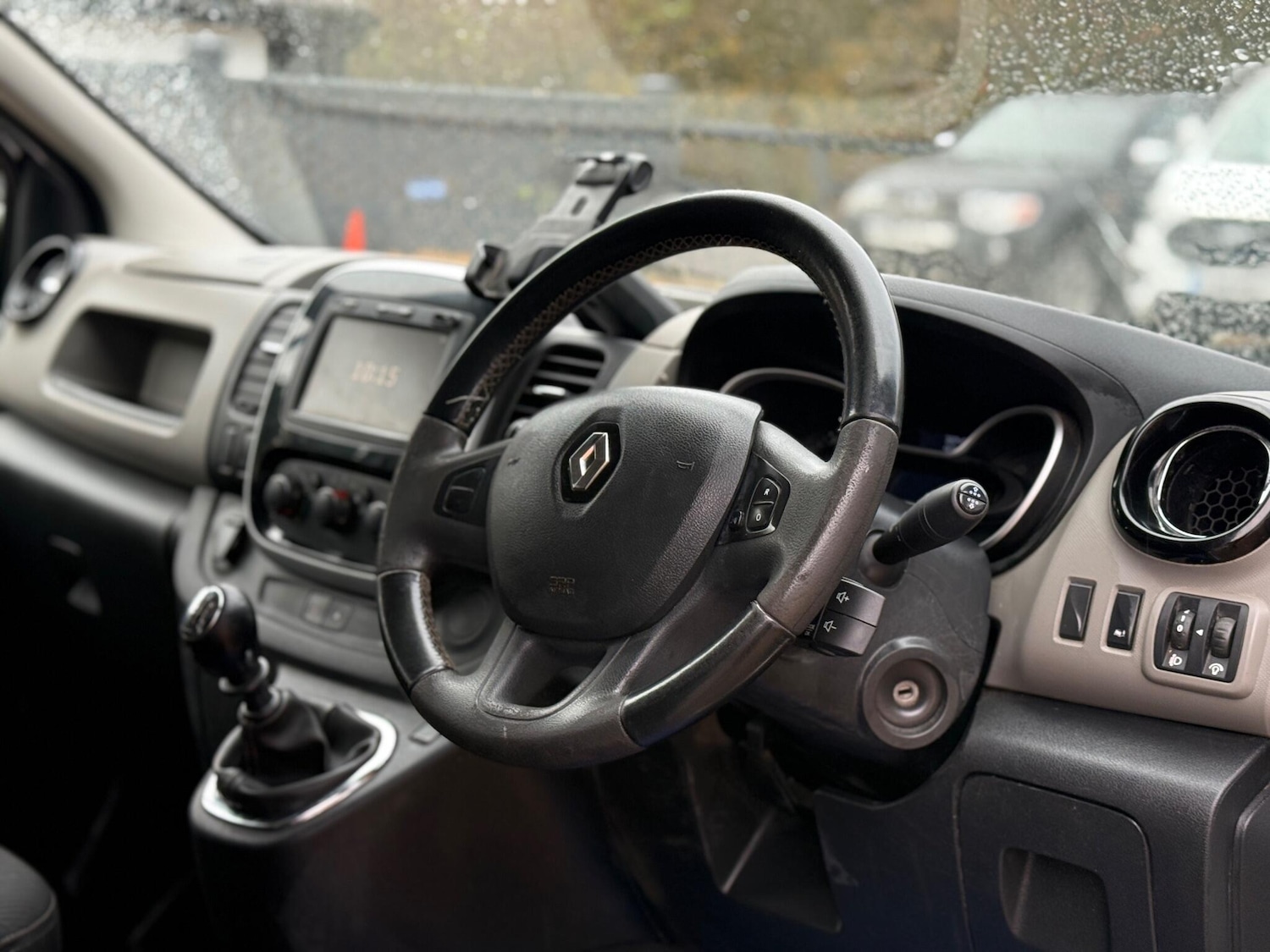 Used Renault Trafic 2019 for sale - 76739335: Photo 13