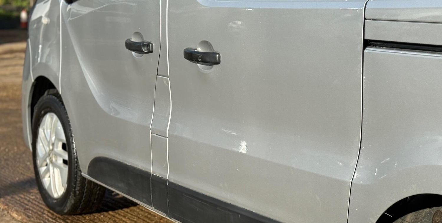 Used Renault Trafic 2019 for sale - 76739335: Photo 30