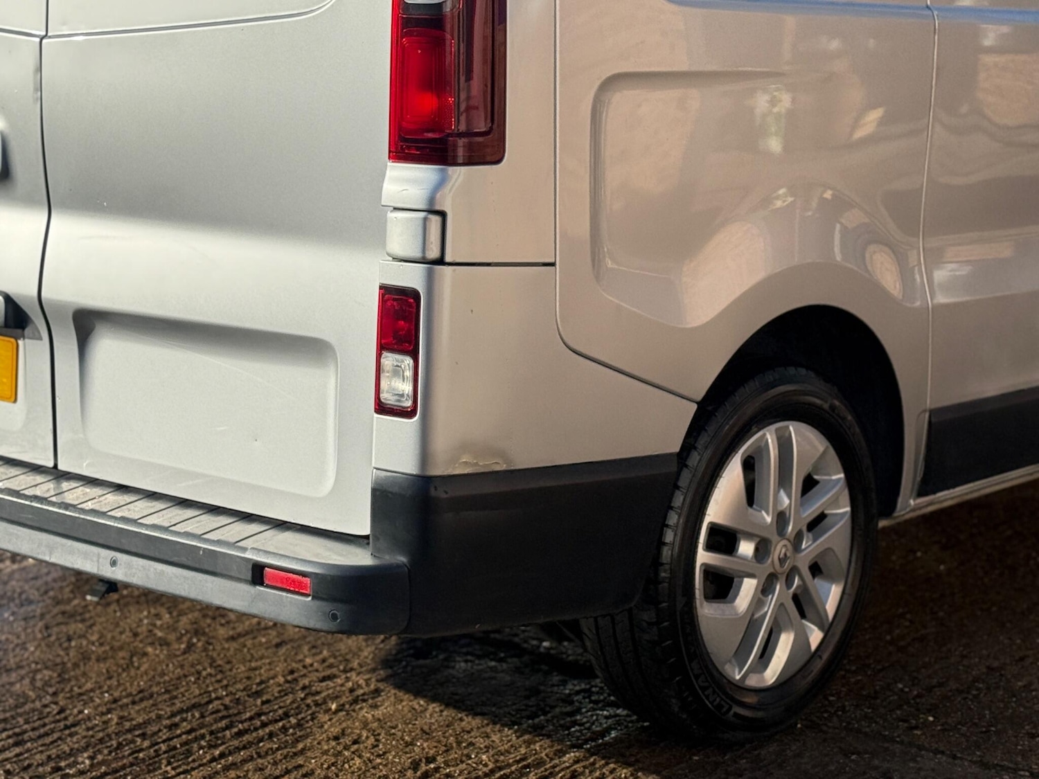 Used Renault Trafic 2019 for sale - 76739335: Photo 31