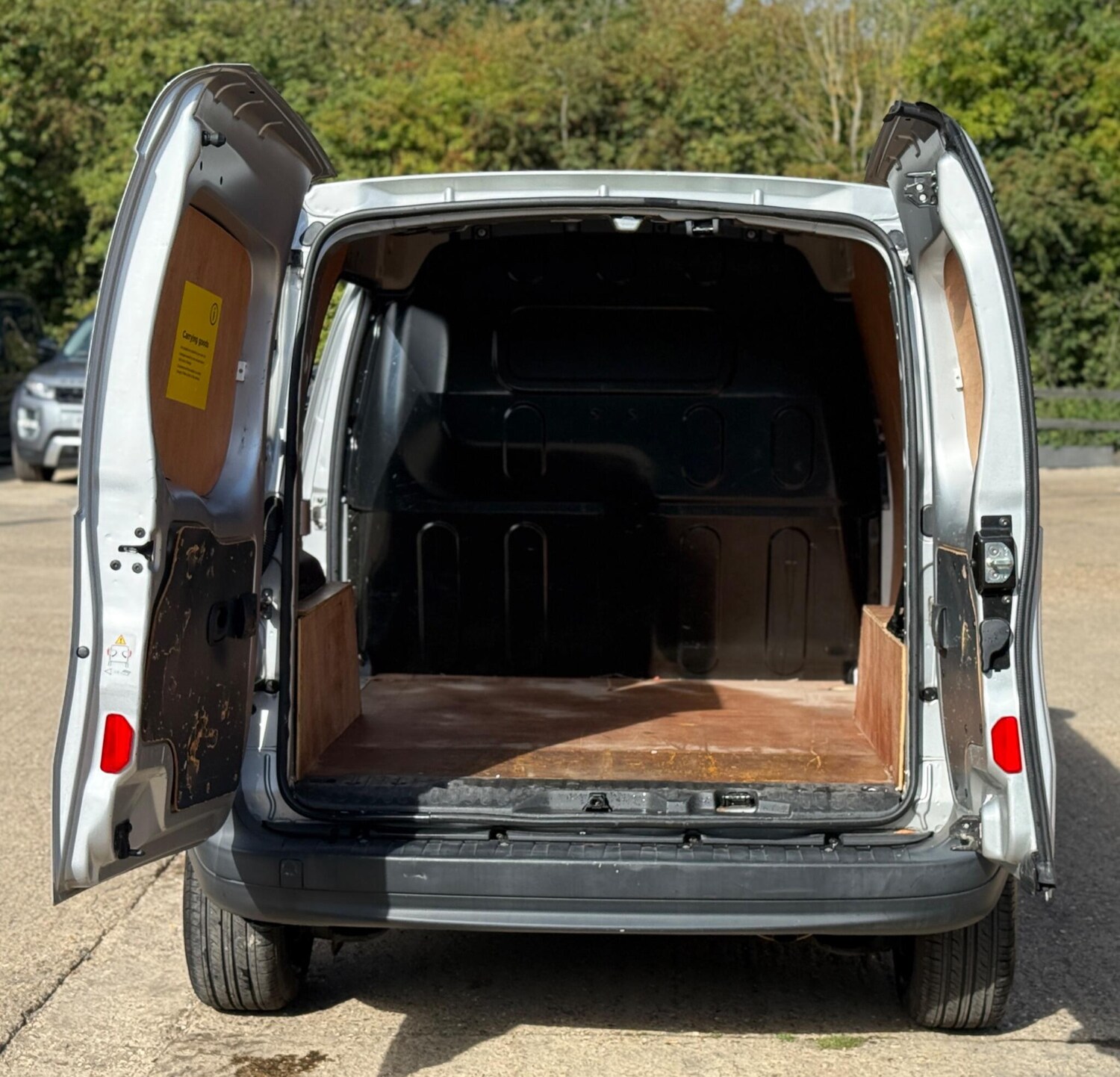 Used Renault Kangoo 2019 for sale - 76036519: Photo 17