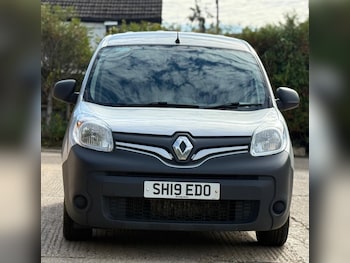 Used Renault Kangoo 2019 for sale - 76036519: Photo