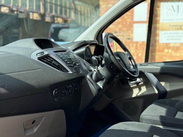 Used Ford Tourneo Custom 2018 for sale - 75361293: Photo 13