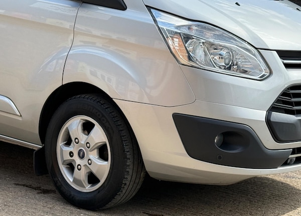 Used Ford Tourneo Custom 2018 for sale - 75361293: Photo 21