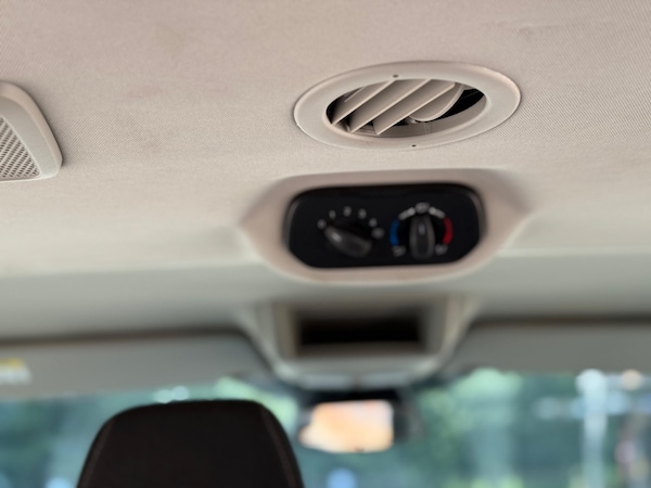 Used Ford Tourneo Custom 2018 for sale - 75361293: Photo 37