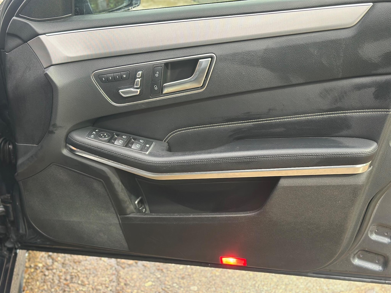 Used Mercedes-Benz E Class 2013 for sale - 76985685: Photo 13