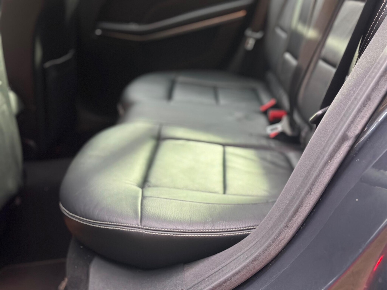 Used Mercedes-Benz E Class 2013 for sale - 76985685: Photo 18