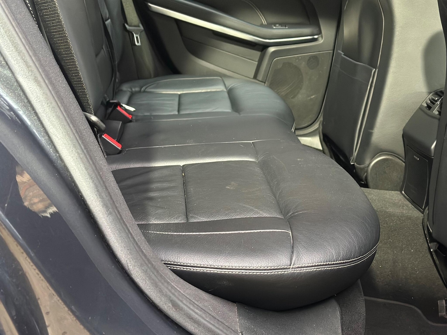 Used Mercedes-Benz E Class 2013 for sale - 76985685: Photo 24