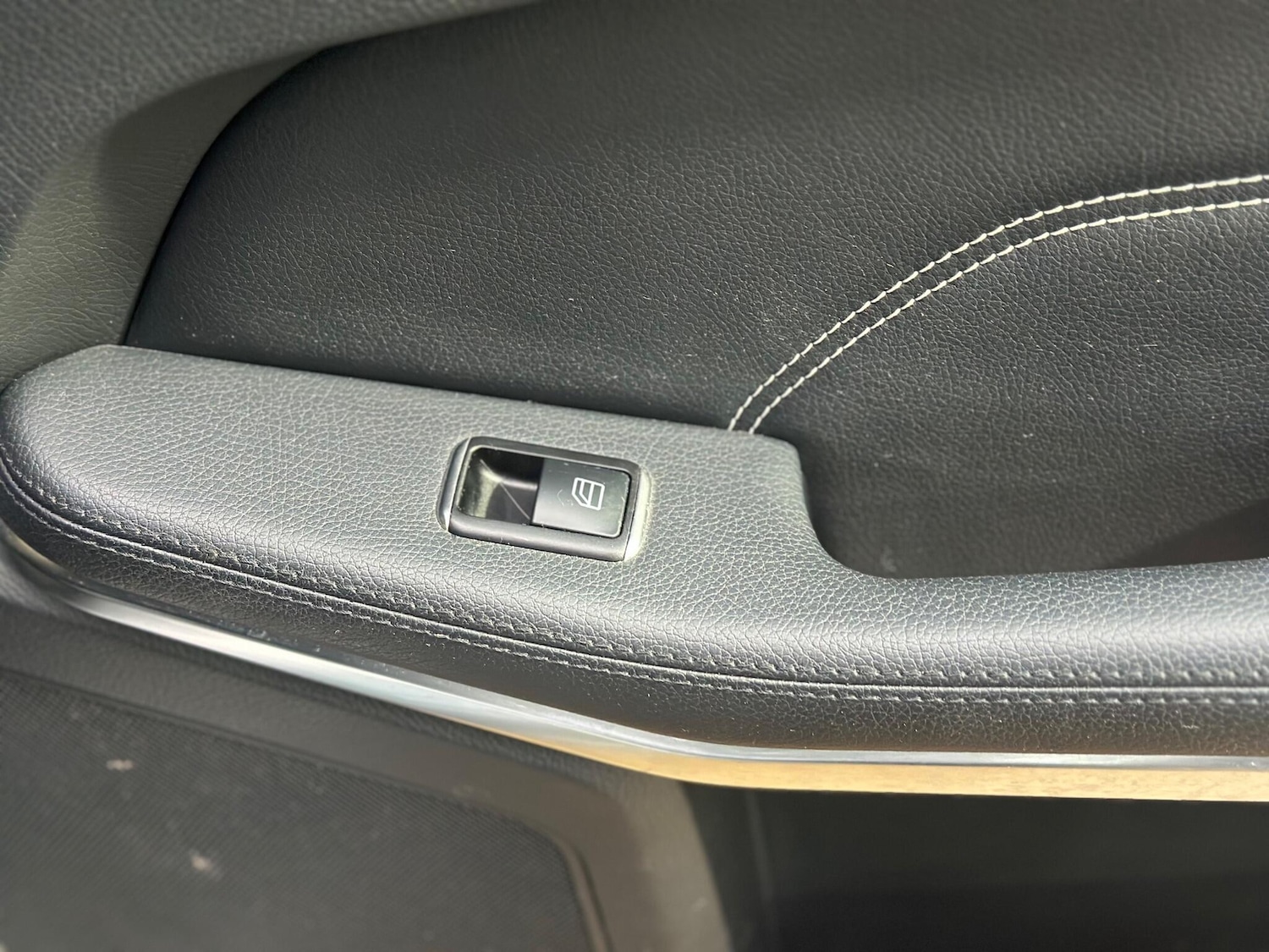 Used Mercedes-Benz E Class 2013 for sale - 76985685: Photo 27