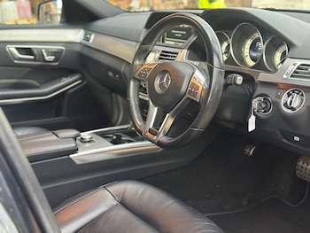 Used Mercedes-Benz E Class 2013 for sale - 76985685: Photo