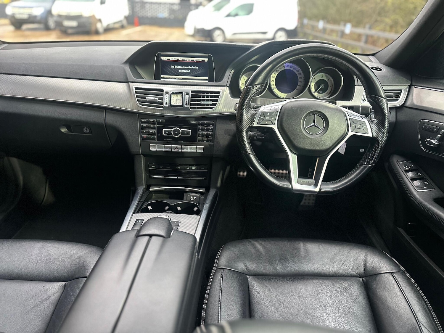 Used Mercedes-Benz E Class 2013 for sale - 76985685: Photo 9