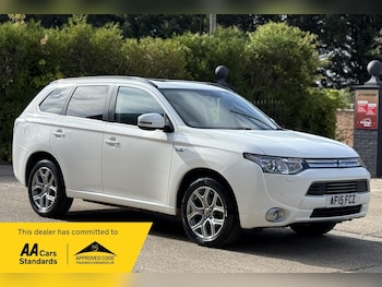 Used Mitsubishi Outlander 2015 for sale - 75694711: Photo