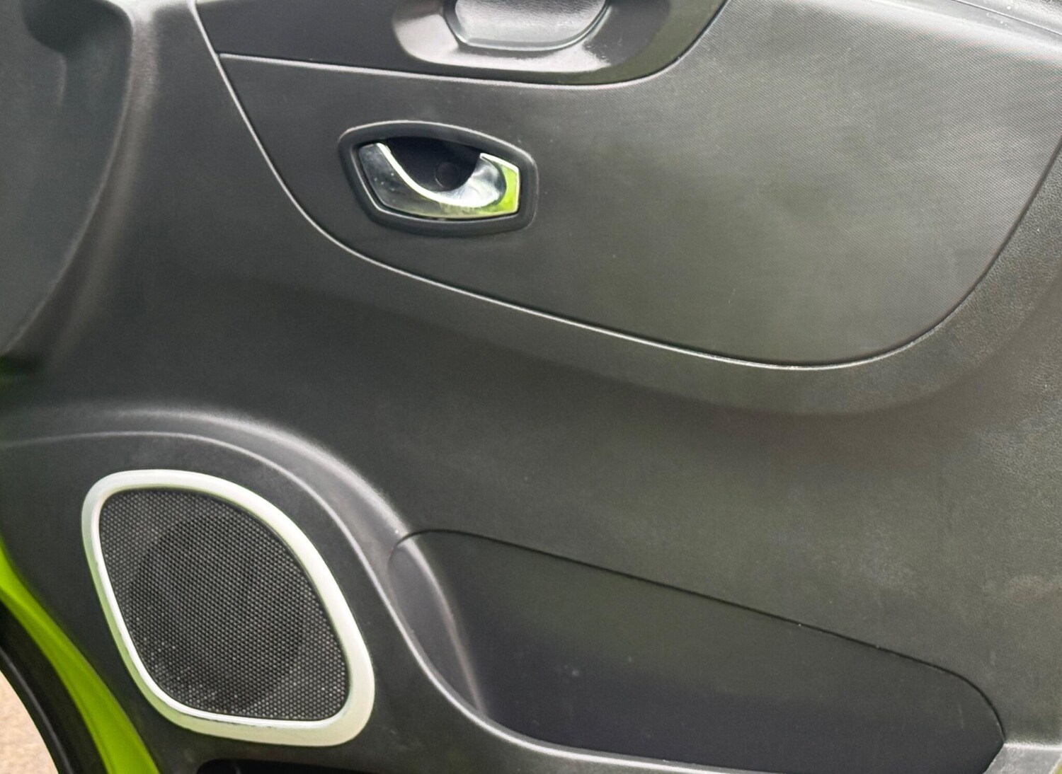 Used Vauxhall Vivaro 2017 for sale - 77462947: Photo 15