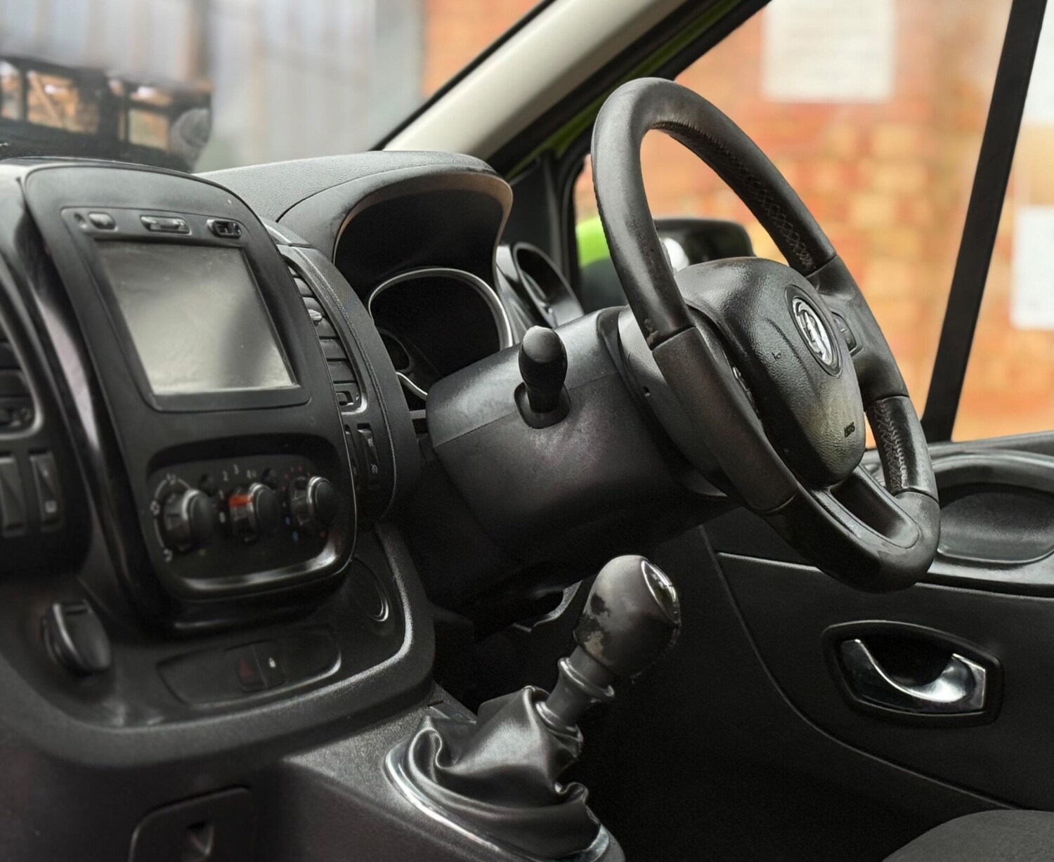 Used Vauxhall Vivaro 2017 for sale - 77462947: Photo 16